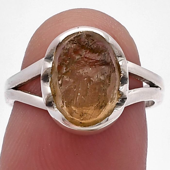 Yellow Scapolite Rough Ring size-6.5 SDR220203 R-1438, 7x10 mm