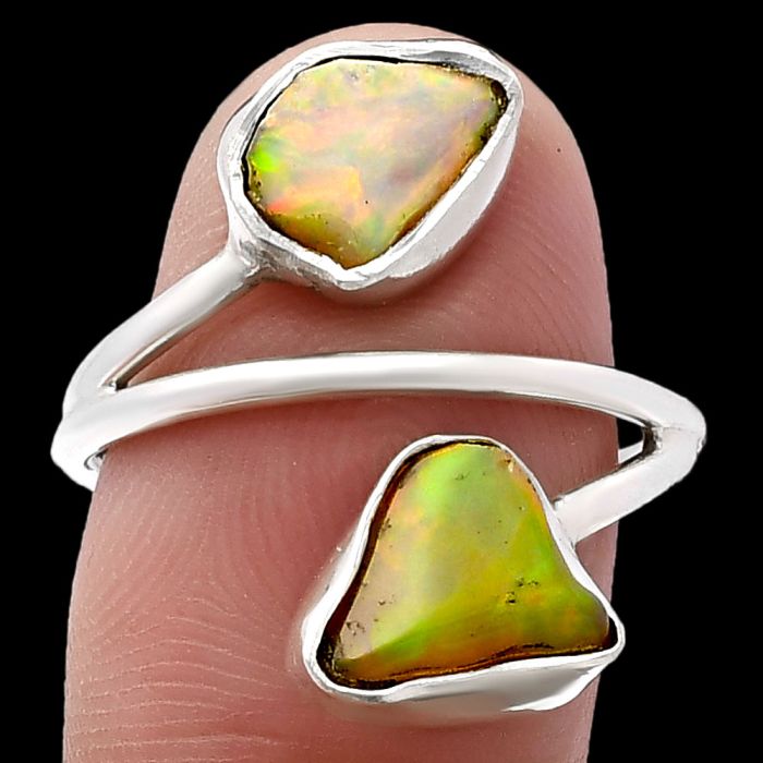 Ethiopian Opal Rough Ring size-8 SDR220851 R-1169, 8x9 mm