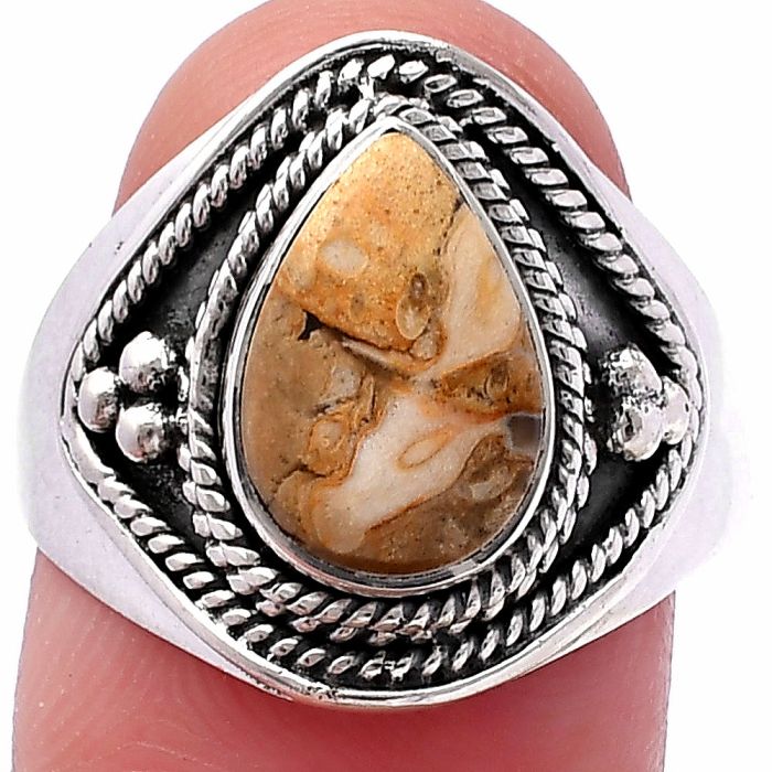 Rock Calcy Ring size-9 SDR221565 R-1312, 8x12 mm