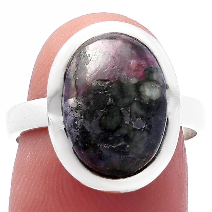 Russian Eudialyte Ring size-7.5 SDR221695 R-1059, 10x14 mm