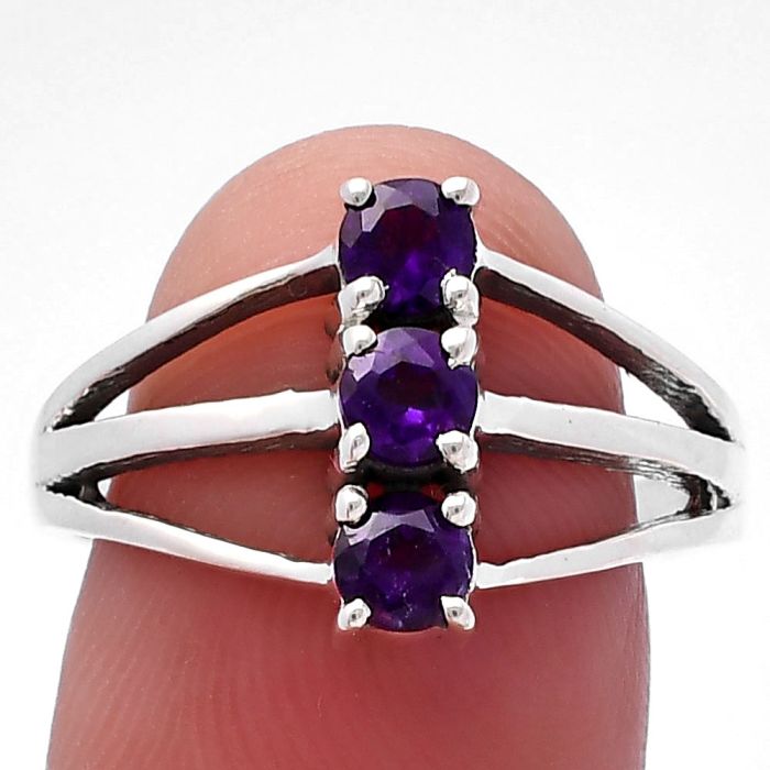 African Amethyst Ring size-8.5 SDR221928 R-1050, 4x4 mm