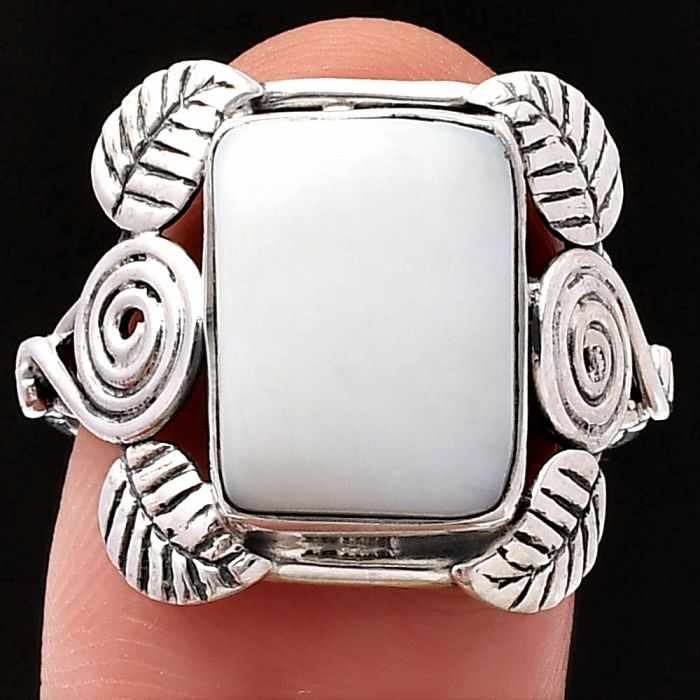 Southwest Design - White Opal Ring size-8.5 SDR222200 R-1352, 10x13 mm
