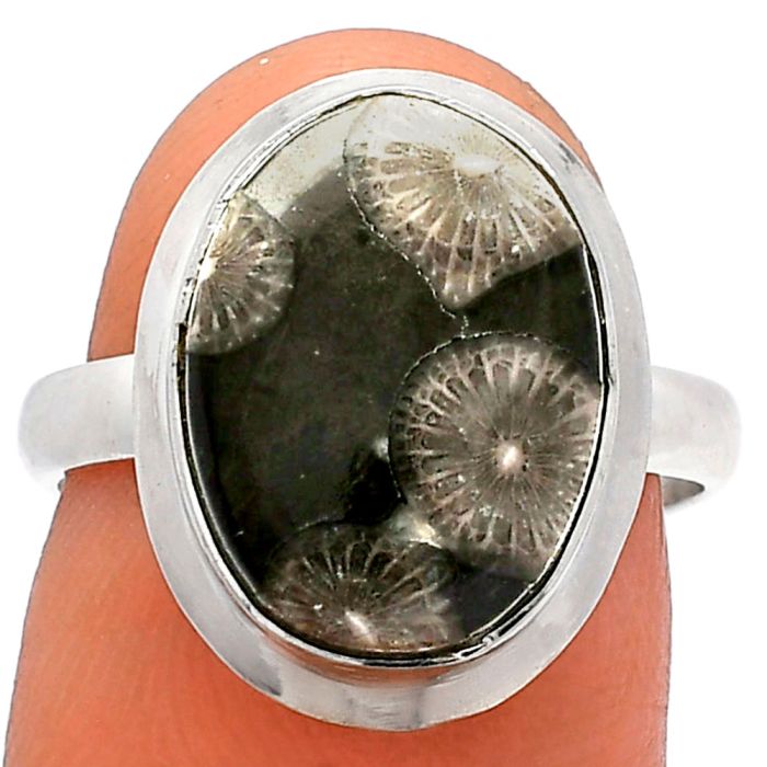 Black Flower Fossil Coral Ring size-7 SDR226276 R-1007, 11x14 mm