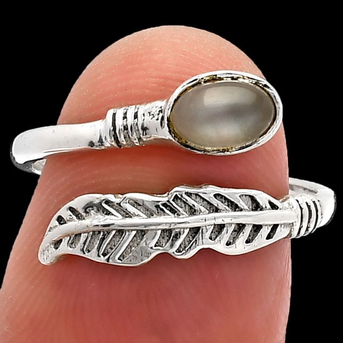 Adjustable Feather - Srilankan Moonstone Ring size-7 SDR226779 R-1496, 4x6 mm