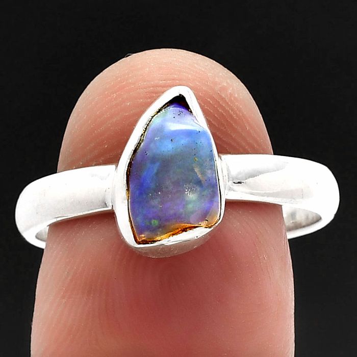 Ethiopian Opal Rough Ring size-9 SDR227363 R-1001, 6x10 mm