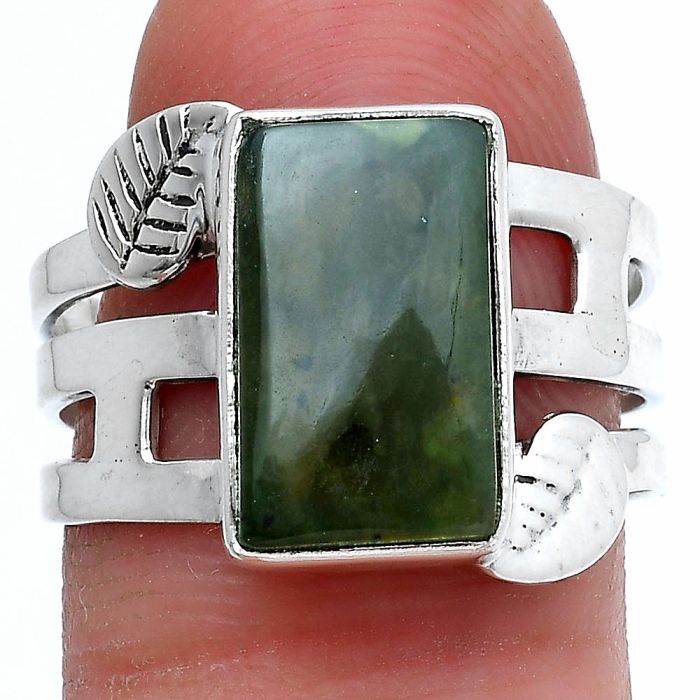 Chrome Chalcedony Ring size-8 SDR228832 R-1400, 8x13 mm