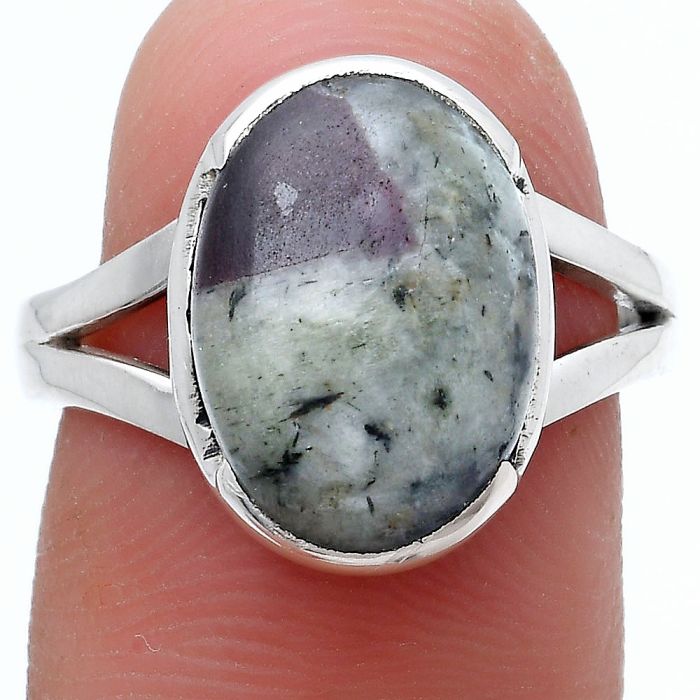 Russian Eudialyte Ring size-7.5 SDR228900 R-1438, 10x14 mm