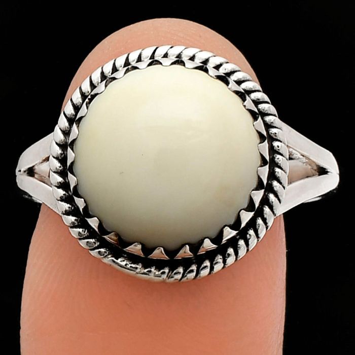 White Opal Ring size-9.5 SDR230121 R-1474, 12x12 mm