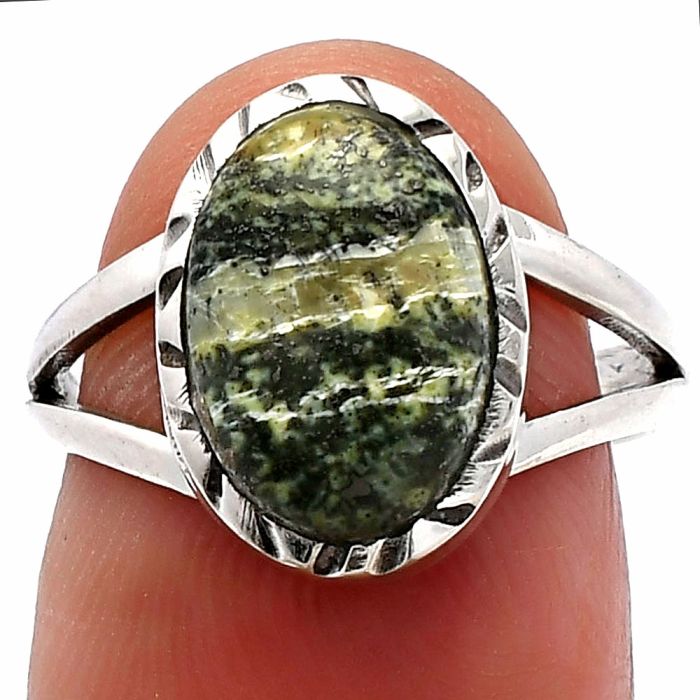 Natural Chrysotile Ring size-7 SDR230729 R-1074, 9x12 mm