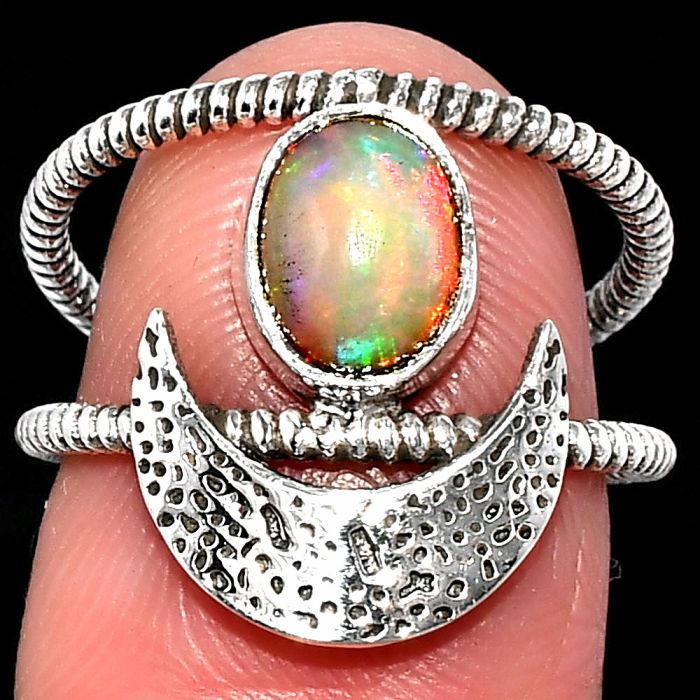 Crescent Moon - Ethiopian Opal Ring size-6.5 SDR231115 R-1454, 6x8 mm
