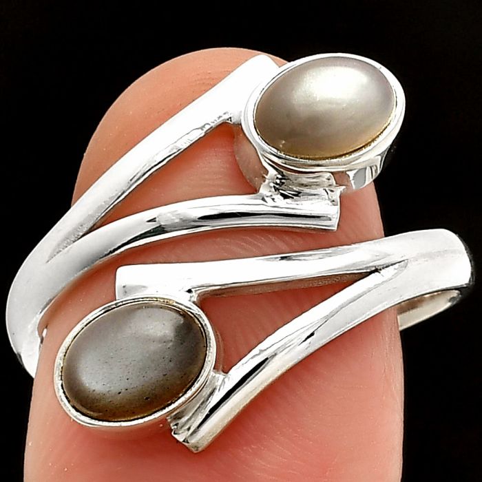 Gray Moonstone Ring size-9 SDR232150 R-1144, 7x5 mm