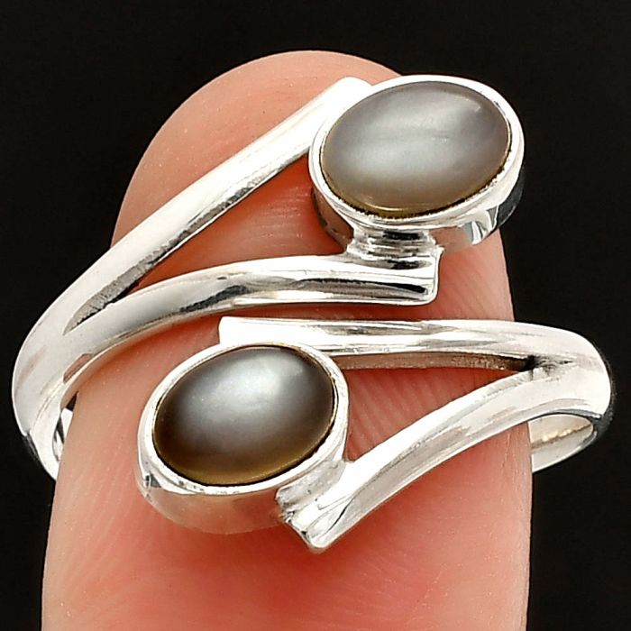 Gray Moonstone Ring size-9.5 SDR232151 R-1144, 7x5 mm