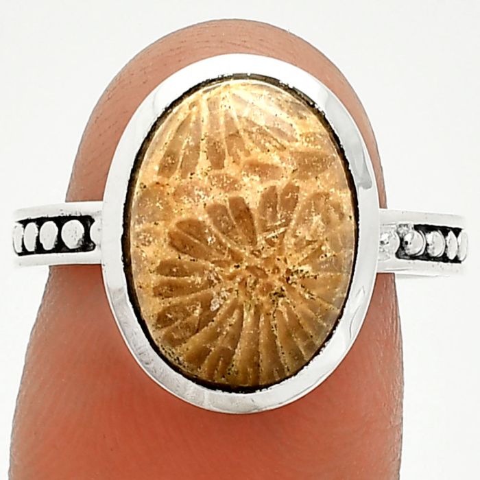 Flower Fossil Coral Ring size-8 SDR235124 R-1060, 10x14 mm