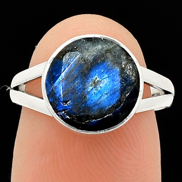 Faceted Blue Fire Labradorite Ring size-7 SDR235896 R-1002, 10x10 mm
