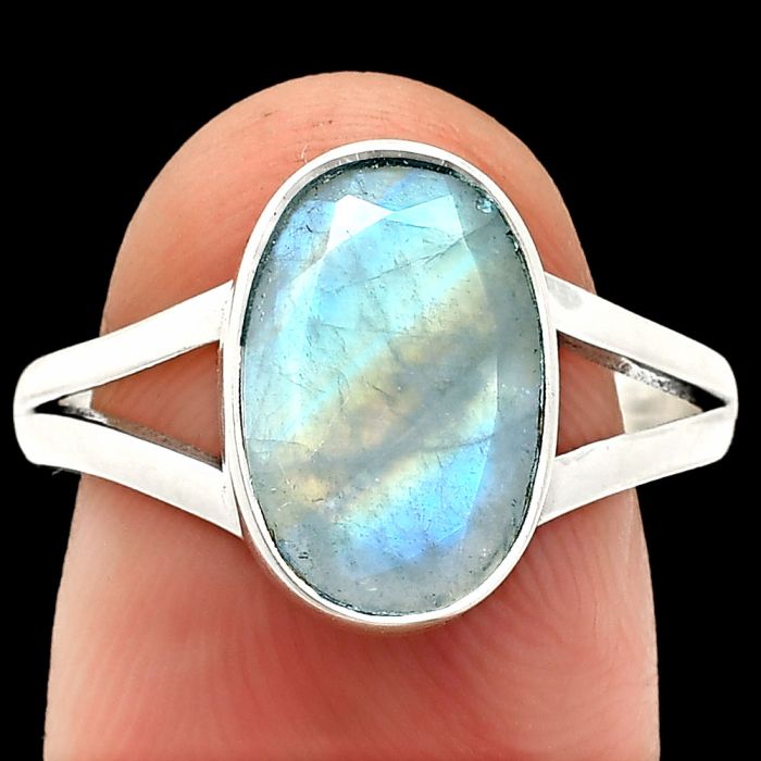Faceted Rainbow Moonstone Ring size-9 SDR235938 R-1002, 8x13 mm