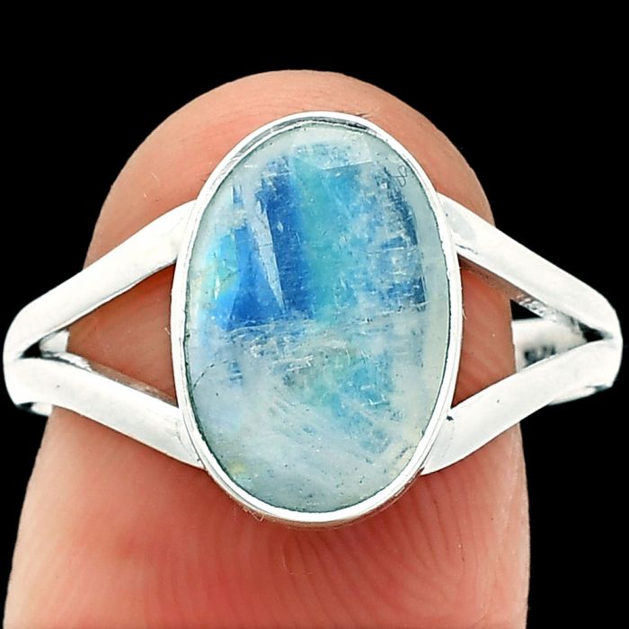 Faceted Rainbow Moonstone Ring size-9 SDR235967 R-1002, 8x12 mm