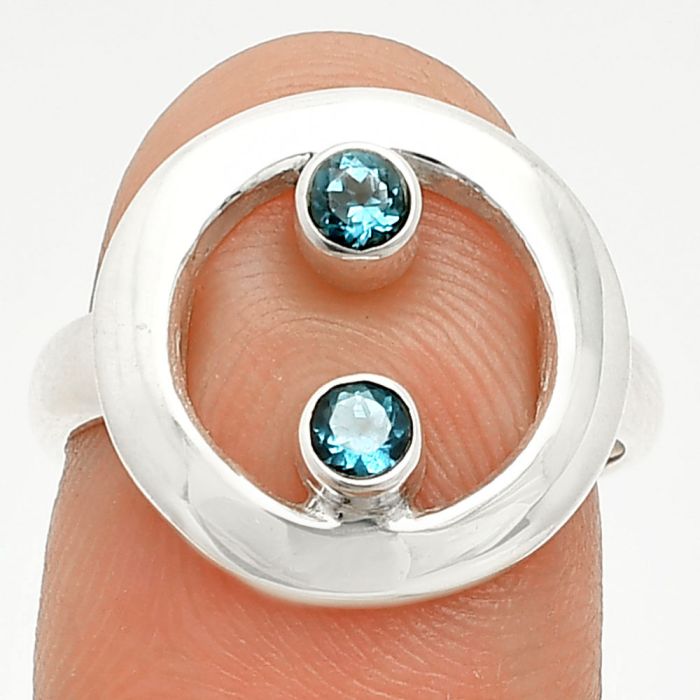 London Blue Topaz Ring size-6.5 SDR236808 R-1540, 3x3 mm
