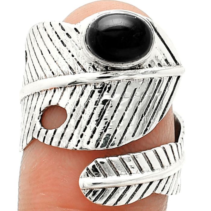 Adjustable Feather - Black Onyx Ring size-7.5 SDR237033 R-1473, 5x7 mm