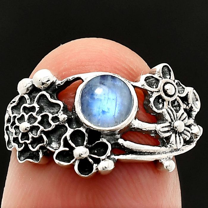 Floral - Rainbow Moonstone Ring size-6 SDR237814 R-1041, 5x5 mm