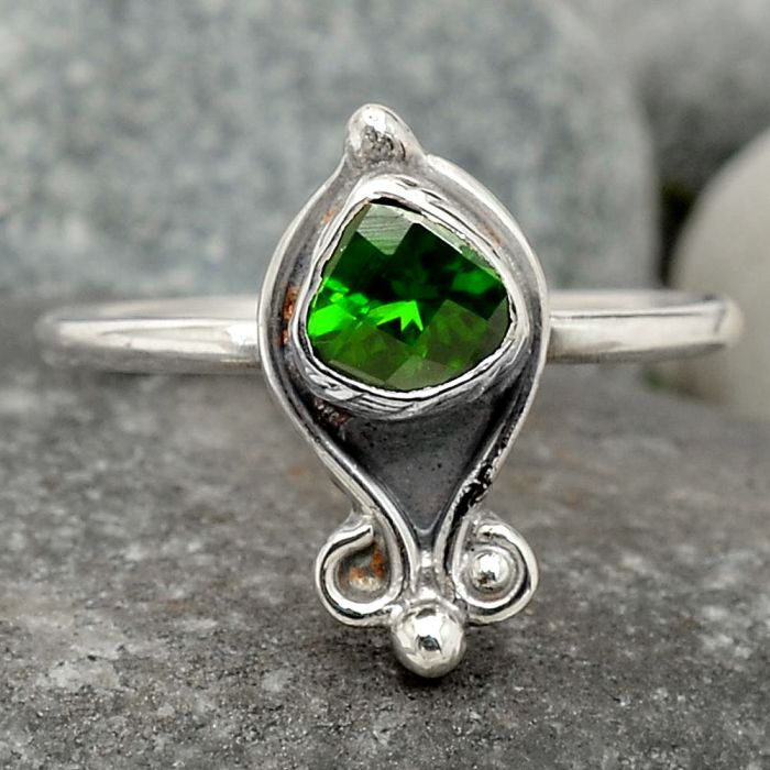 Natural Chrome Diopside Ring size-7 SDR76421, 6x6 mm